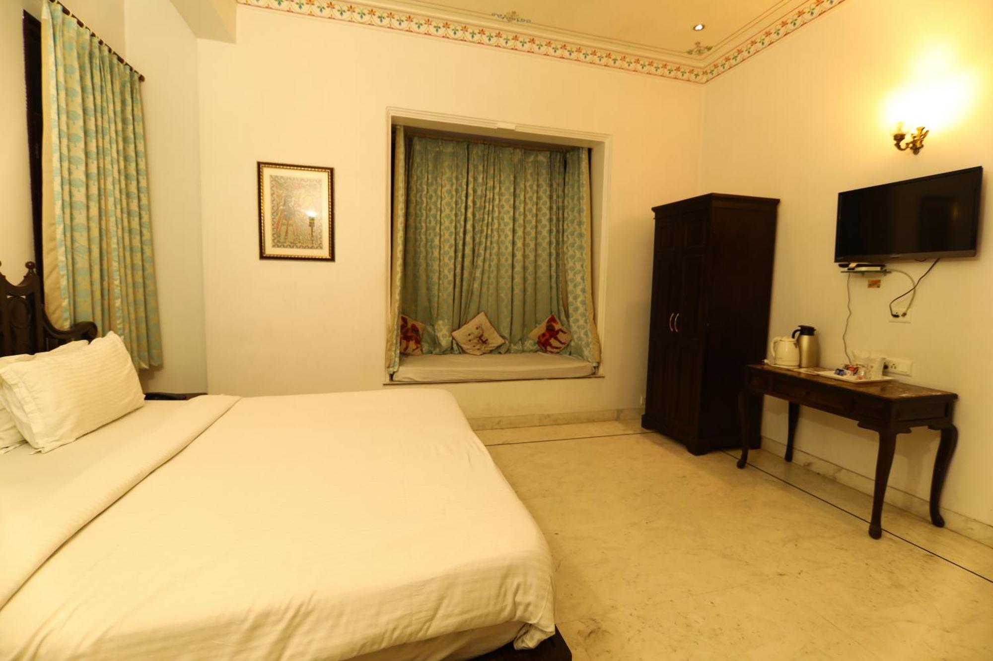Boheda Palace 4*