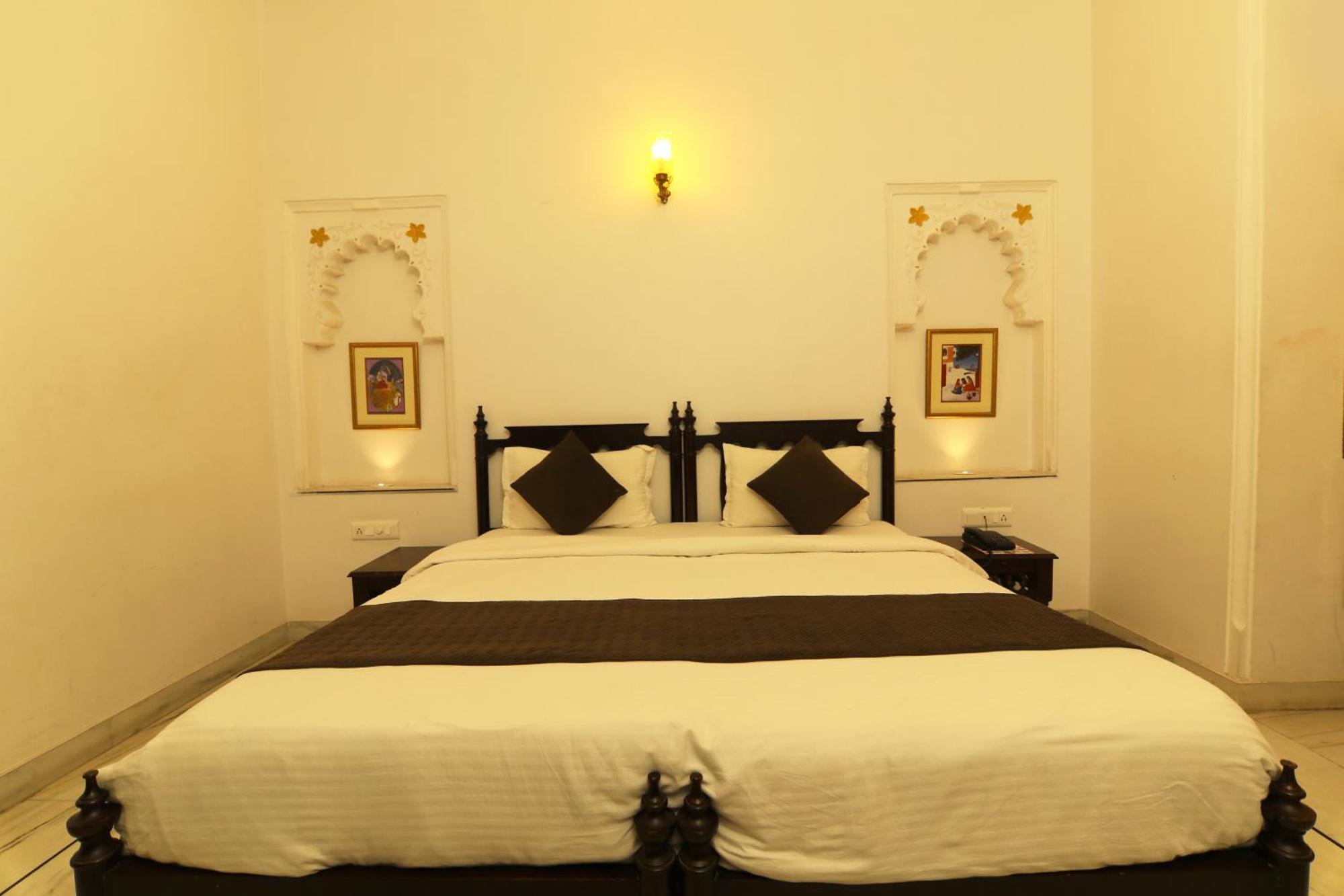 Boheda Palace Hotel 4*
