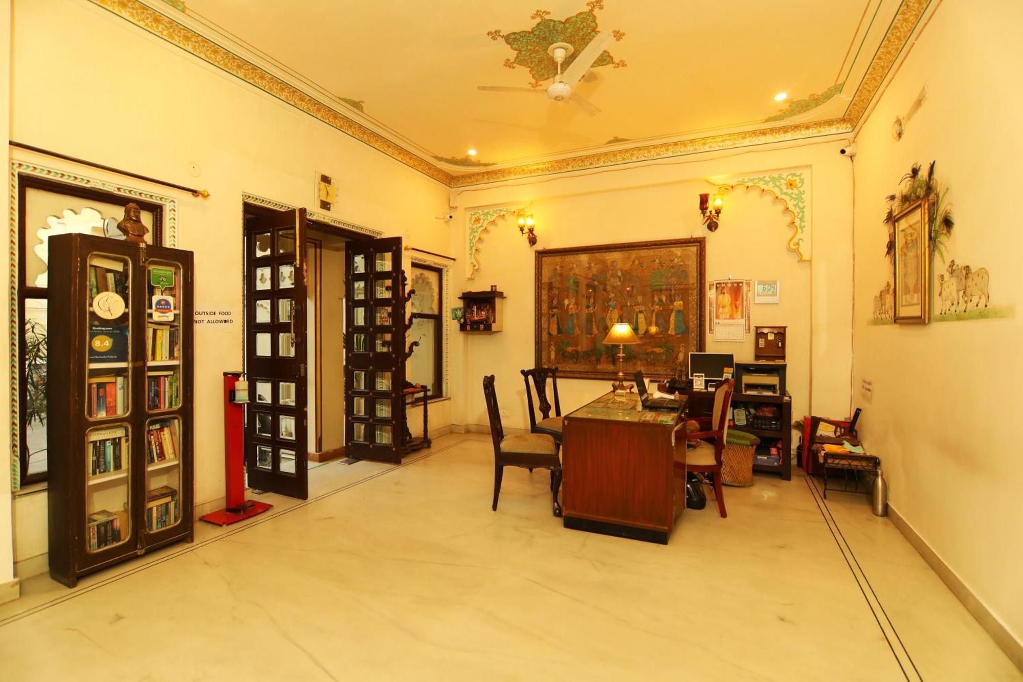 Hotel Boheda Palace 4*