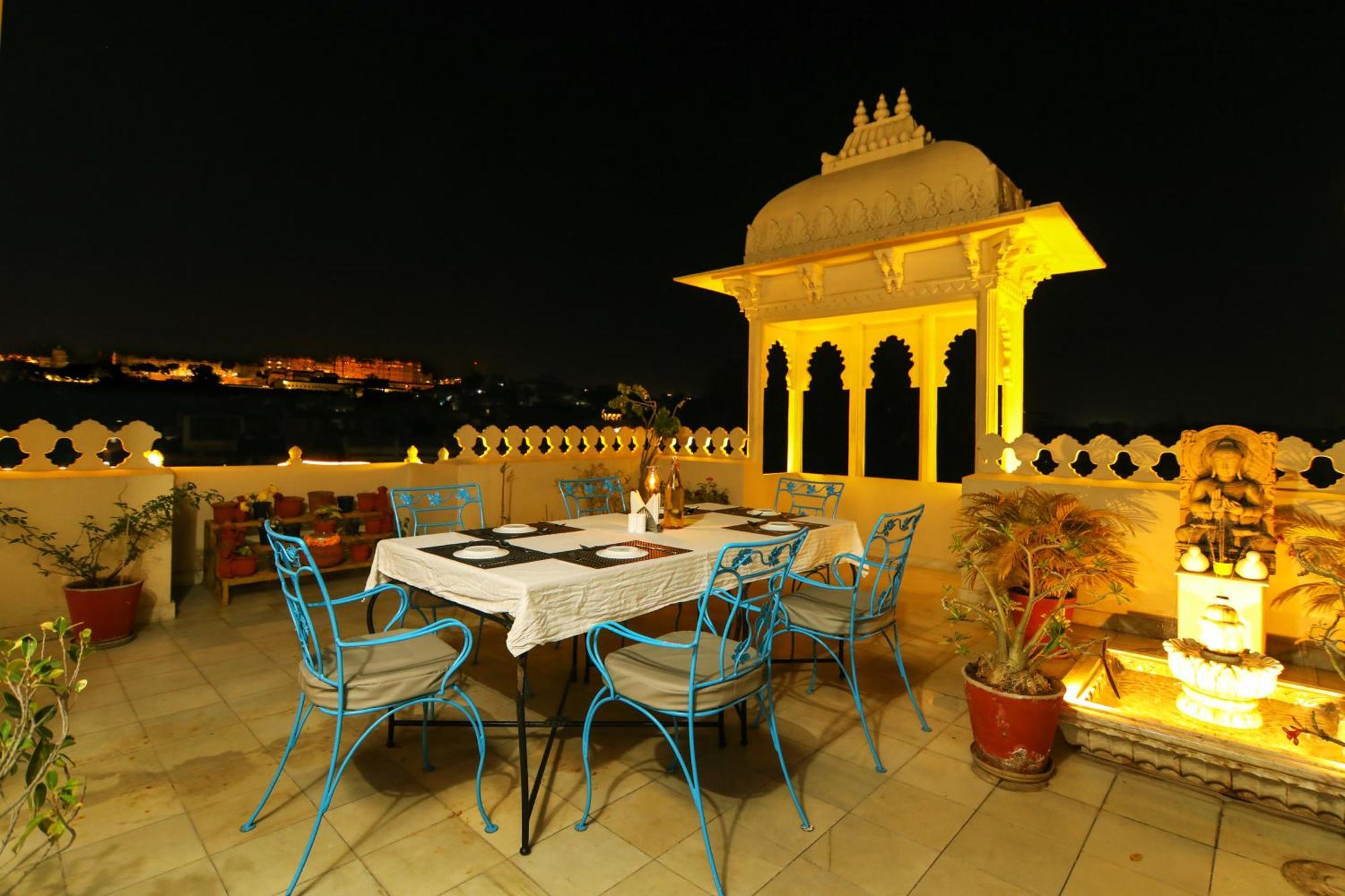 Boheda Palace Hotel